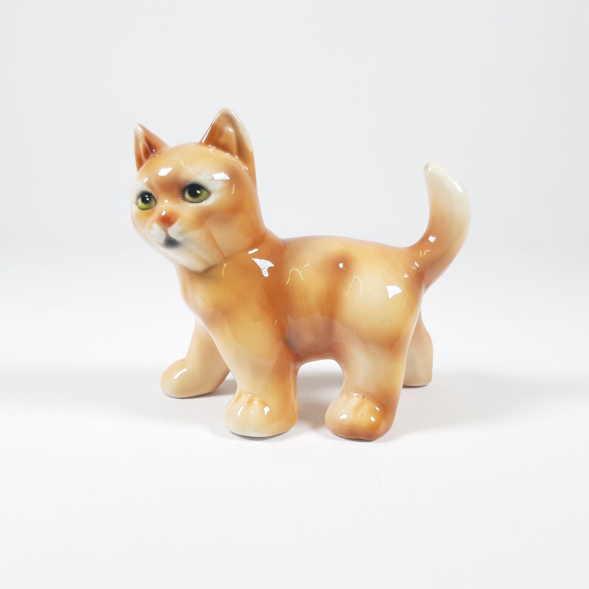 STATUETTA IN CERAMICA GATTO FULVO