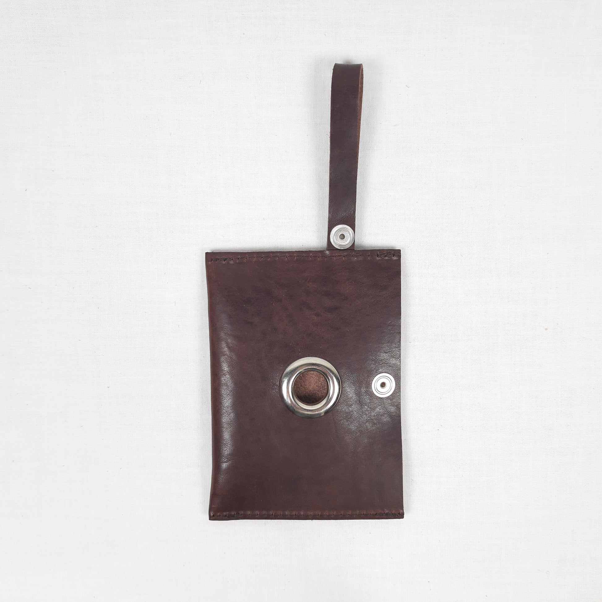 PORTASACCHETTI CUOIO TESTA DI MORO